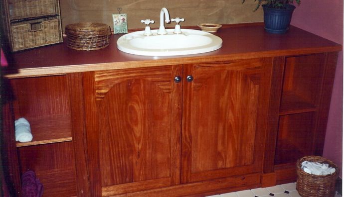 Custom Bathroom Vanity Basin2