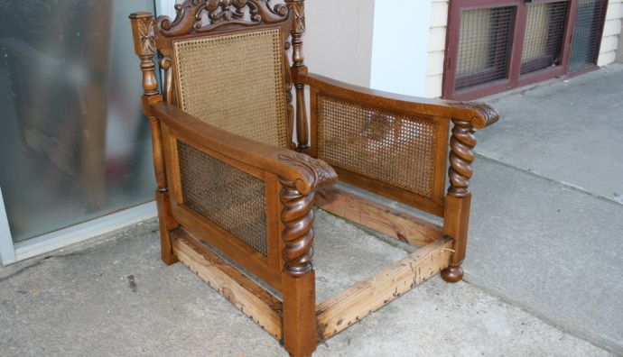 Carved oak Lounge Chair 17