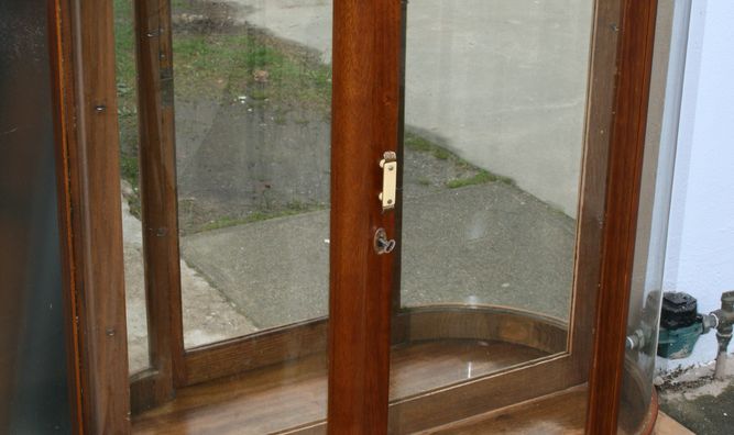 Art Deco Display Cabinet 1