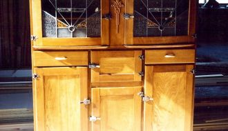 Leaded Kitchen Hutch 19