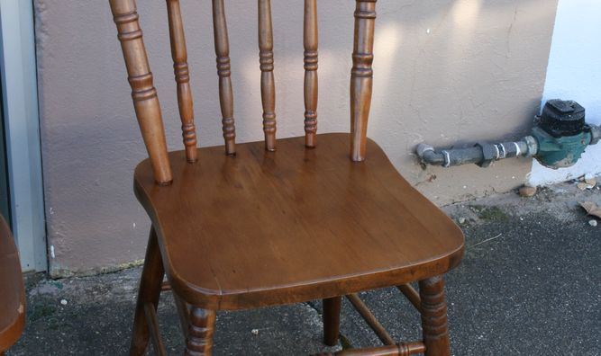 Pressbask EMU Chair 16