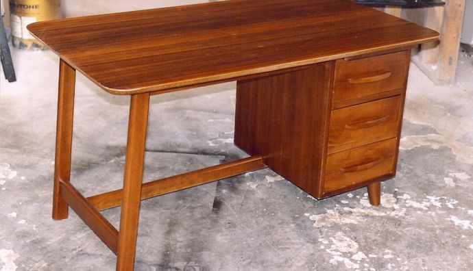 1960′s Desk 7
